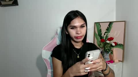 Snapshot of ursweet_zeviixx chatting on September 23, 9:14 am ursweet_zeviixx online show from September 23, 9:14 am