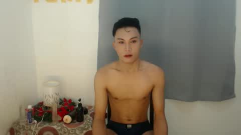Snapshot of ursweetfucker_kimeya69 chatting on September 16, 1:02 pm ursweetfucker_kimeya69 online show from September 16, 1:02 pm