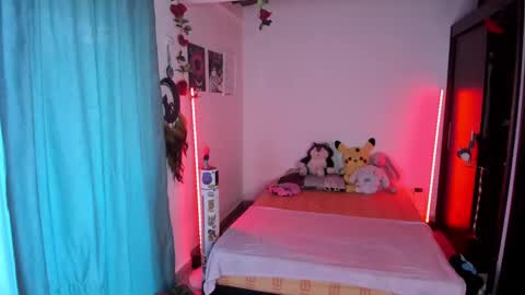 Snapshot of uryko_yor chatting on March 9, 10:41 pm online show from March 9, 10:41 pm