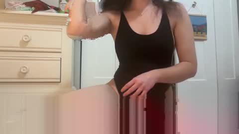 Lily online show from January 19, 8:35 am