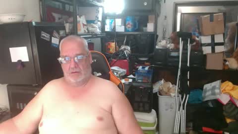 Eric online show from May 23, 2:29 am