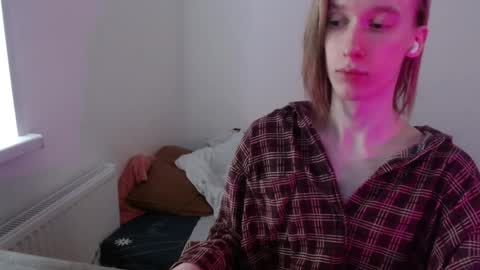 Excuse me online show from September 18, 4:27 am