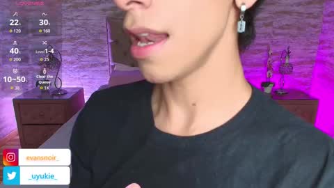 UYUKIE online show from March 26, 3:45 am