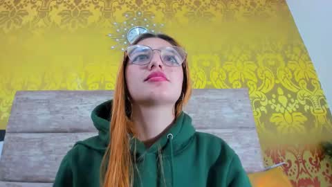 vaaiolett_12 online show from January 24, 3:34 pm