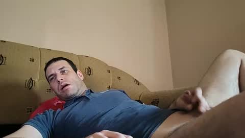 vadviktor869 online show from April 29, 6:29 am