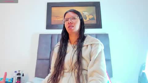 Vahiolet smith online show from April 15, 3:32 am