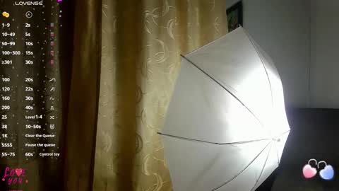 Vahiolet smith online show from October 22, 3:31 am