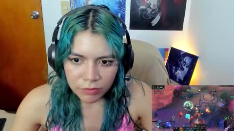 Vaiolet1314 online show from November 15, 4:25 am