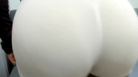 valen_hot_girl online show from March 28, 4:03 am