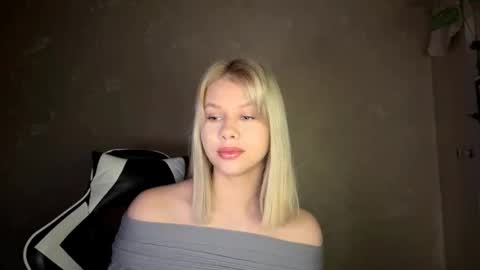 Olachka online show from November 21, 4:21 am