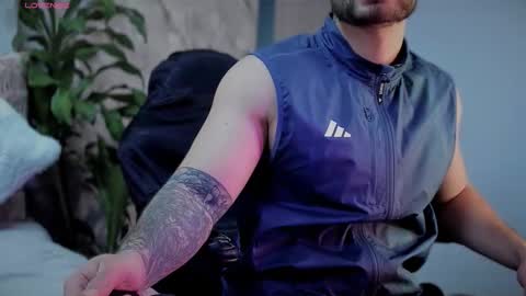 valenthinoking online show from October 23, 3:08 am