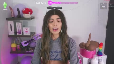 Valentina Ceretti online show from June 19, 10:49 pm