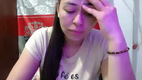 Snapshot of valentina_nappi96 chatting on February 18, 11:52 pm VALE online show from February 18, 11:52 pm