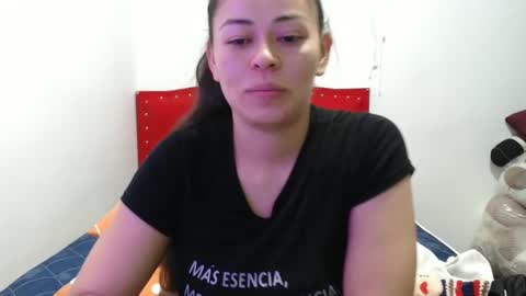 Snapshot of valentina_nappi96 chatting on March 6, 11:20 pm VALE online show from March 6, 11:20 pm