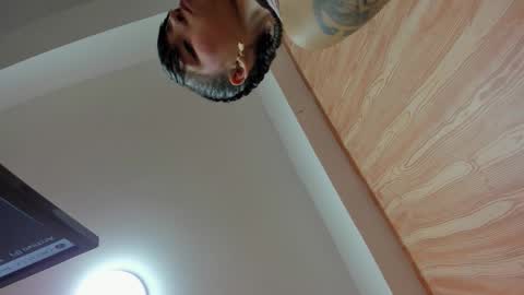 valentina_santillana online show from October 10, 3:56 am