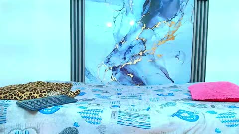 valentina_y_sneiderr online show from January 13, 7:21 pm