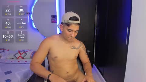 valentino santos online show from November 22, 6:39 pm