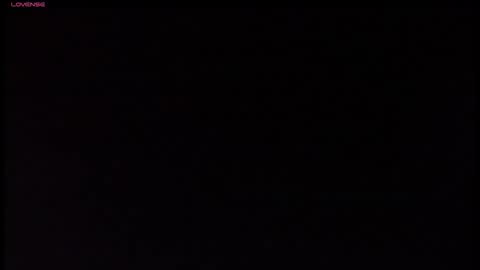 Snapshot of valeri_hilton chatting on October 12, 8:21 pm valeri_hilton online show from October 12, 8:21 pm