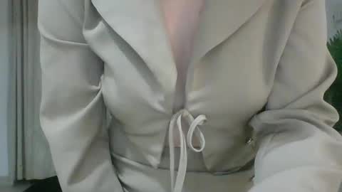 Snapshot of valeriafrannco chatting on October 1, 4:33 am valeriafrannco online show from October 1, 4:33 am
