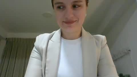 Snapshot of valeriafrannco chatting on October 7, 11:56 pm valeriafrannco online show from October 7, 11:56 pm
