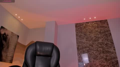 Valeria online show from October 31, 5:30 am