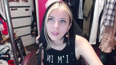 ValeriaXKiss online show from January 22, 7:56 pm