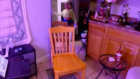 Valerie Virago online show from February 18, 4:12 am