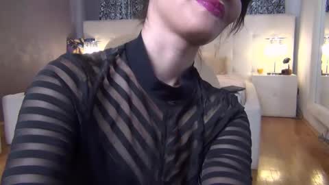 Valerie online show from October 6, 10:33 am