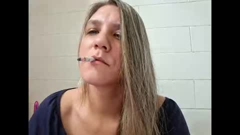 ValerieRayne online show from March 14, 4:49 am