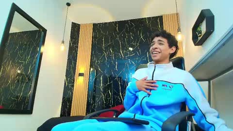 VALERIO  online show from May 7, 3:02 am