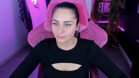 Snapshot of valeriiemills chatting on October 6, 2:57 pm Valerie online show from October 6, 2:57 pm