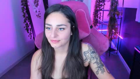 Snapshot of valeriiemills chatting on October 3, 5:21 pm Valerie online show from October 3, 5:21 pm