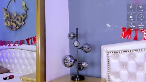Snapshot of valerith_vega chatting on February 14, 2:54 pm   online show from February 14, 2:54 pm