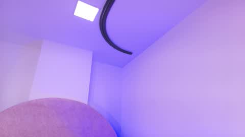 Valeryn online show from February 20, 3:17 am