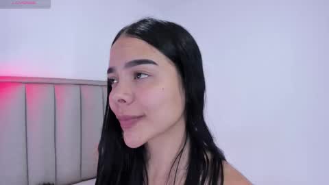 Snapshot of valery__nova chatting on October 11, 11:19 pm Cris online show from October 11, 11:19 pm