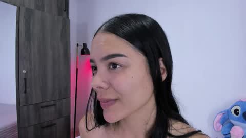 Cris  online show from February 15, 9:46 pm