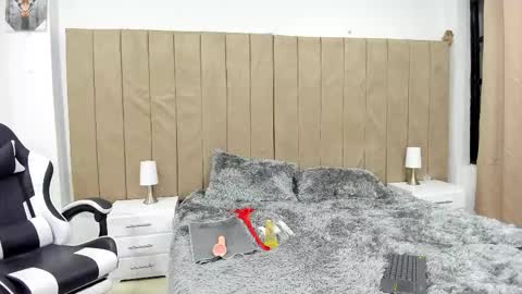 valery online show from March 19, 5:46 am