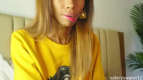 Valery swan1 online show from April 17, 7:22 am