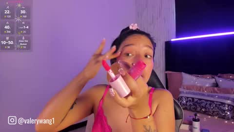 Val online show from October 6, 11:39 am