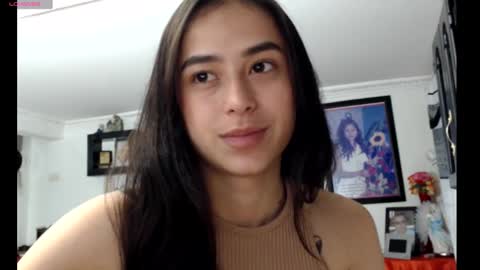 Snapshot of valerybaker1 chatting on February 20, 11:32 pm B V Naughty online show from February 20, 11:32 pm