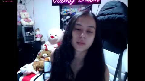 Snapshot of valerybaker1 chatting on October 27, 11:32 am B V Naughty online show from October 27, 11:32 am