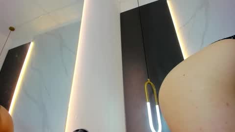 valeryn rosse online show from February 18, 3:50 am