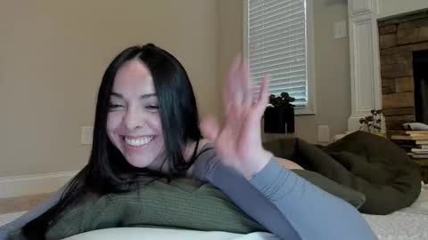 Snapshot of valerysquirt_19 chatting on October 19, 2:33 pm valerie online show from October 19, 2:33 pm