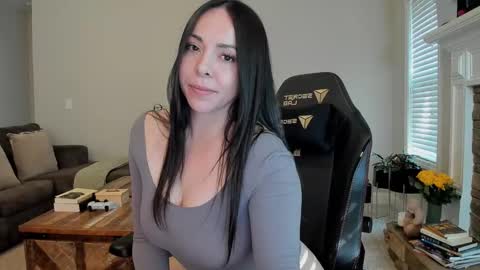 Snapshot of valerysquirt_19 chatting on September 14, 1:45 pm valerie online show from September 14, 1:45 pm