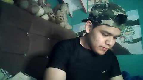 Snapshot of valesh20 chatting on October 8, 1:57 am Valesh19 online show from October 8, 1:57 am