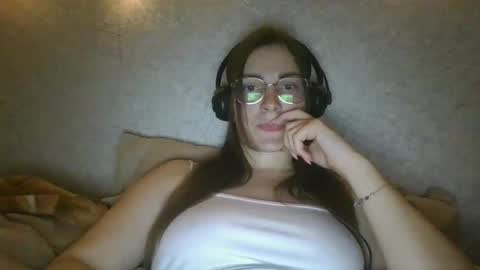 valleria21 online show from May 26, 8:04 pm