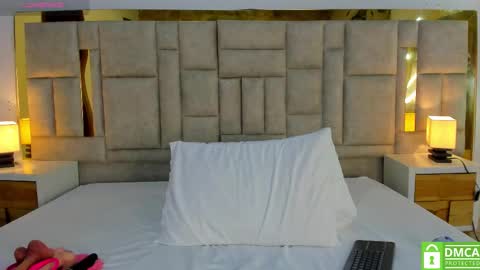 valtira nova online show from March 22, 7:29 pm