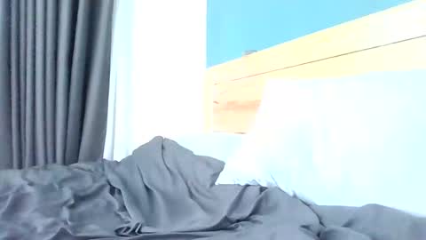 Snapshot of valure_lera chatting on February 19, 4:23 am valure_lera online show from February 19, 4:23 am