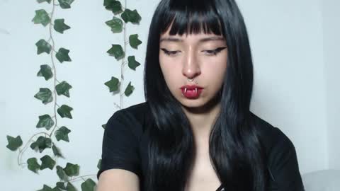 vamp online show from March 31, 4:57 am