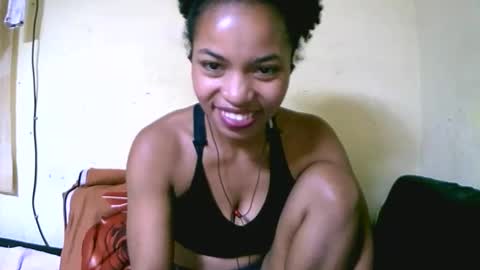 vanah344375 online show from October 5, 12:19 am